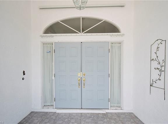 2nd image of 22181 Fairmount Ct