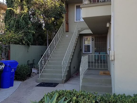 2nd image of 3039 Landis St