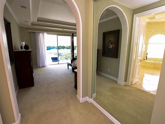 3rd image of 10248 Heronwood Ln