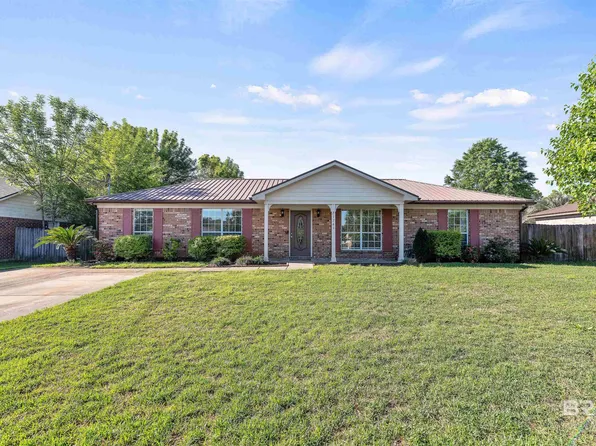 21761 Kelsey Dr, Robertsdale, AL 36567