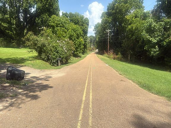 4th image of 1510 Standard Hill Rd