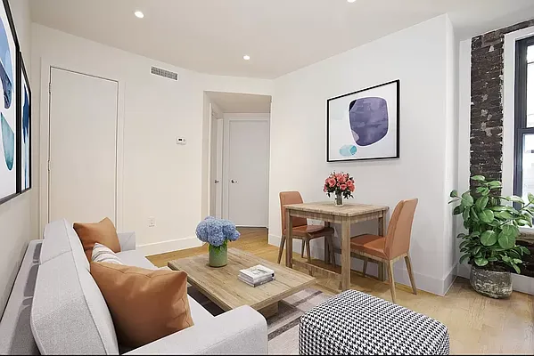 Rented by REAL New York | media 12