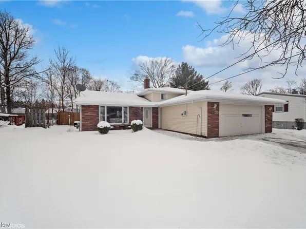 16295 Lanier Ave, Strongsville, OH 44136