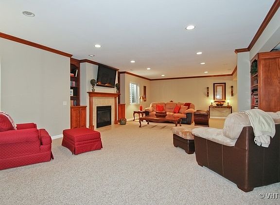 5th image of 12175 Acorn Ct