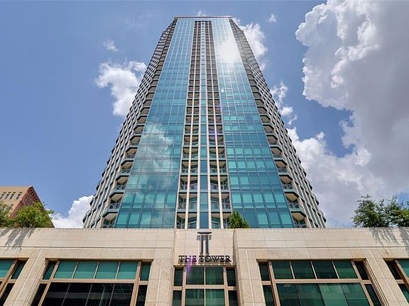 2nd image of 500 Throckmorton St APT 1901