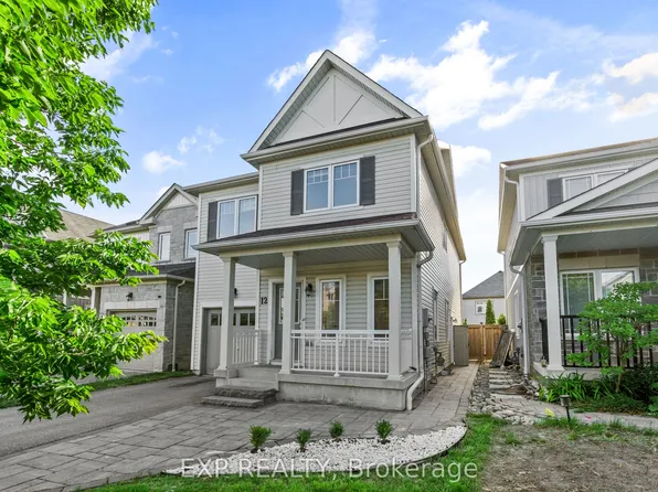 12 Mantz Cres, Whitby, ON L1R 0L3
