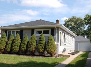 3758 N 97th Pl, Milwaukee, WI