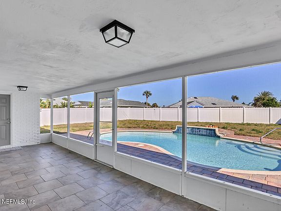 4th image of 4 SEA CHASE Terrace