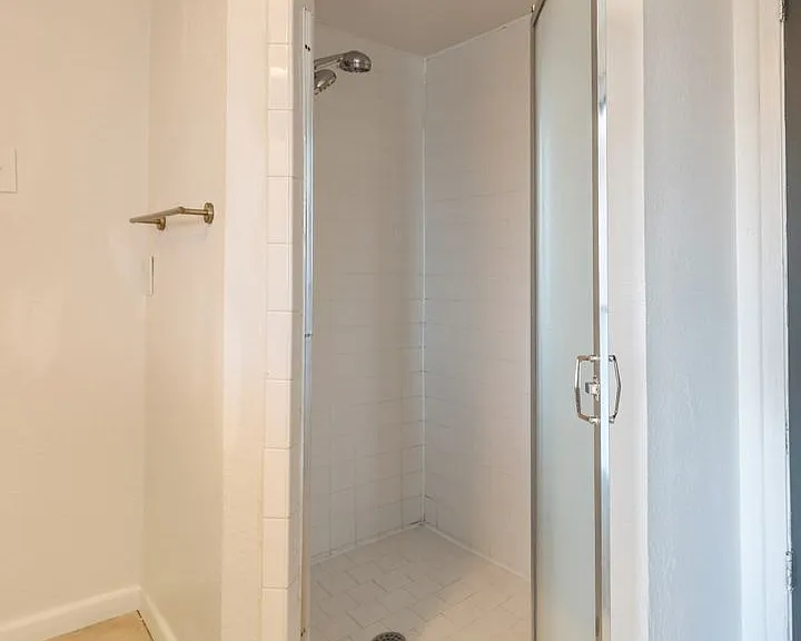 2601 Edgemont Dr — Photo 27