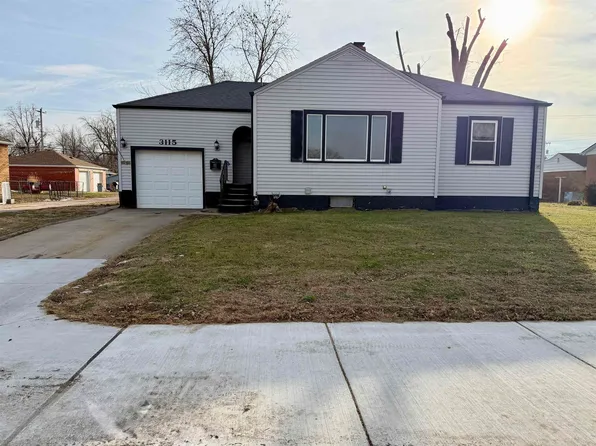3115 8th St, Columbus, NE 68601