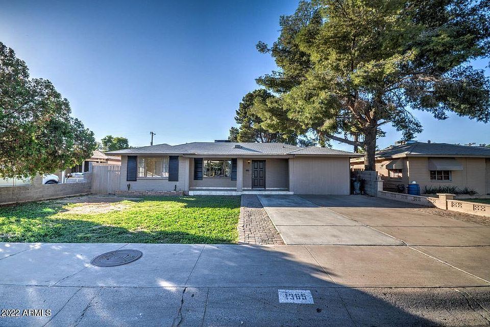 1st image of 1365 W 1st Pl