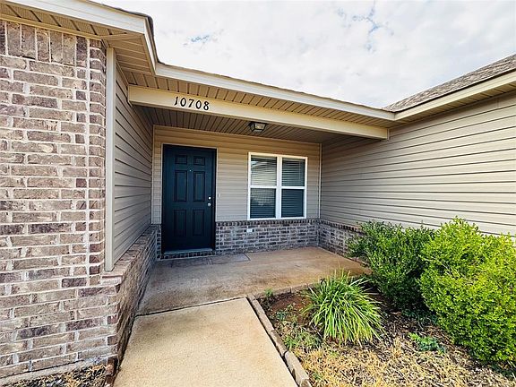 3rd image of 10708 SW 23rd Ter