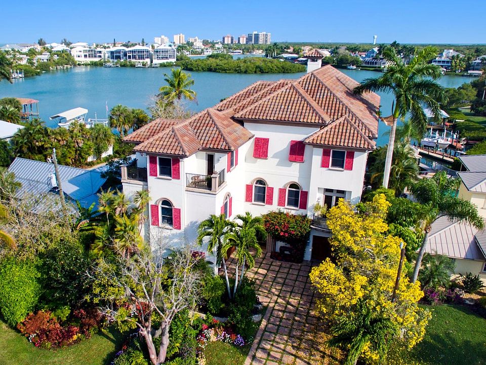 Sale Pending: 26923 McLaughlin Blvd, Bonita Springs, FL 34134
