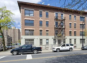 Rented by United Group