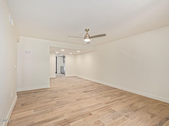 2nd image of 1927 E HAMPTON Avenue #137