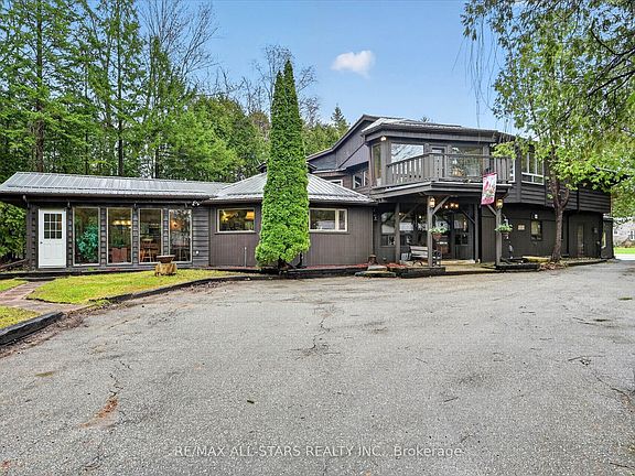 2nd image of 41 Cedar Cres