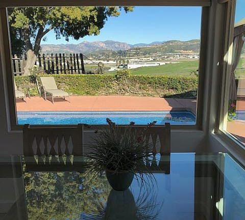 4th image of 2163 Cumbre Pl