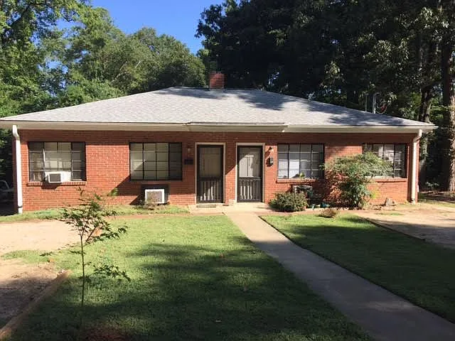 2 bed, 726 sqft, $1,095 — Photo 1