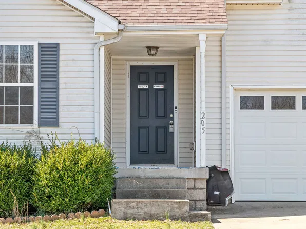 205 Grant Ave, Oak Grove, KY 42262