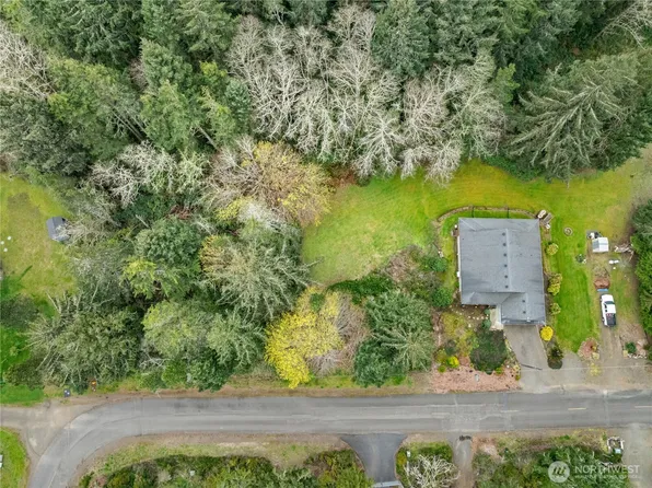 1906 - 2000 320th Place, Ocean Park, WA 98640