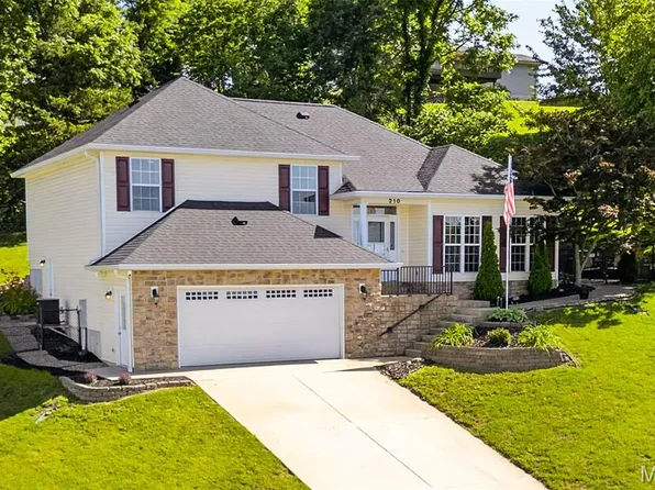 210 Macarthur St, New Haven, MO 63068