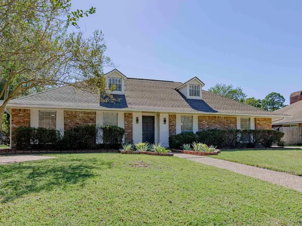 10528 Cal Rd, Baton Rouge, LA 70809