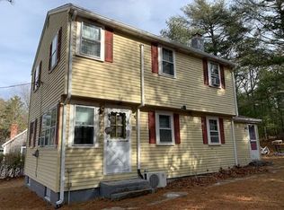 31 Buzzards Bay Dr, Plymouth, MA 02360