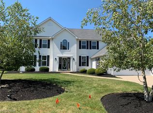 16396 Academy Dr, Strongsville, OH 44149