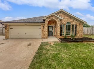 2921 Meandering Way, Granbury, TX 76049