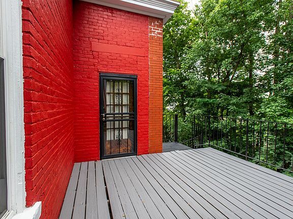 4th image of 403 Purcell Ave APT 2