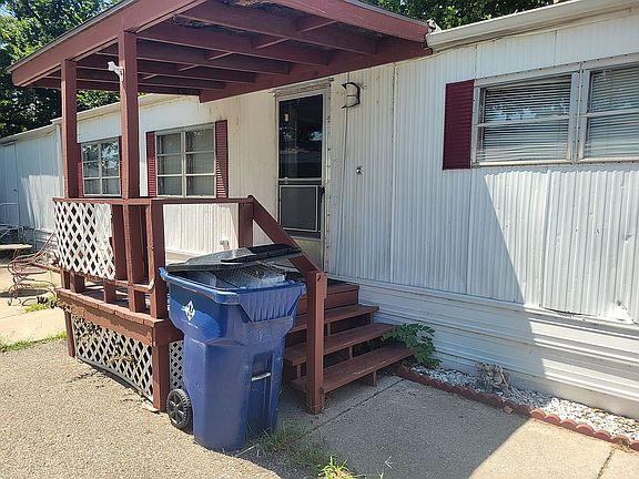 2nd image of 4625 S Seneca St Lot 2