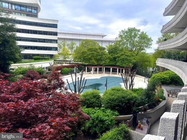 700 New Hampshire Ave NW #303, Washington, DC 20037