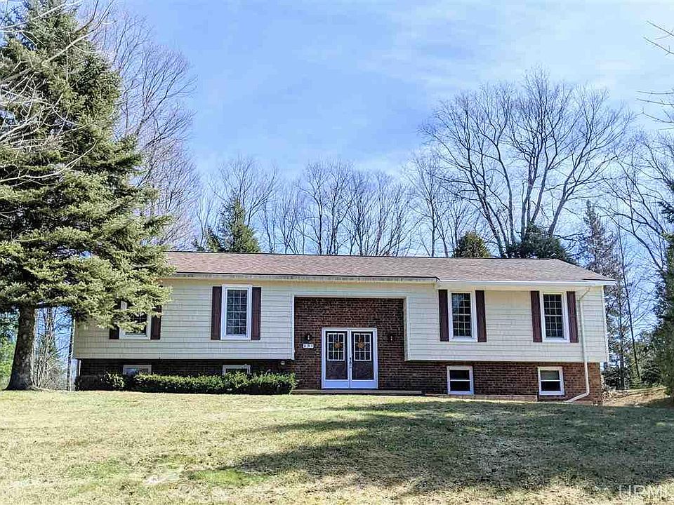 1st image of 631 Forest Park Dr