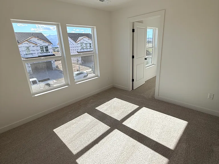 3590 N Stallion St — Photo 10