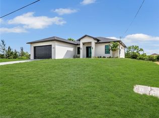 1624 NW 9th Ave, Cape Coral, FL 33993