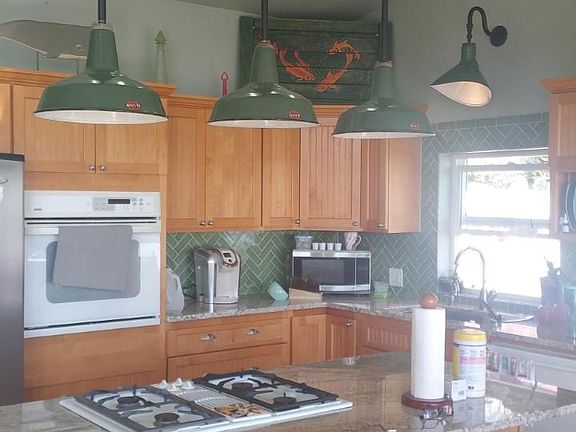 4th image of 8388 Birch Bay Dr