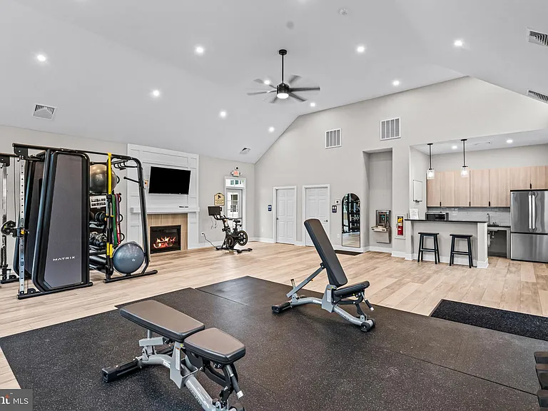 117 Kenneth Ln — Photo 44