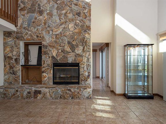 5th image of 3872 Paradise Bay Dr