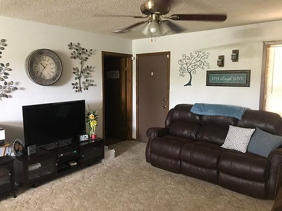 4th image of 680 Fayrene St