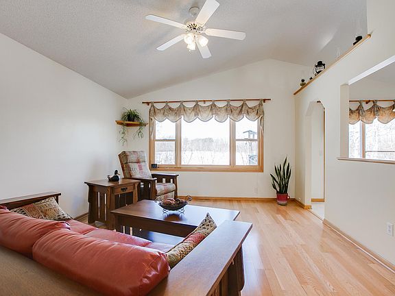 3rd image of 3109 171st Ave NE