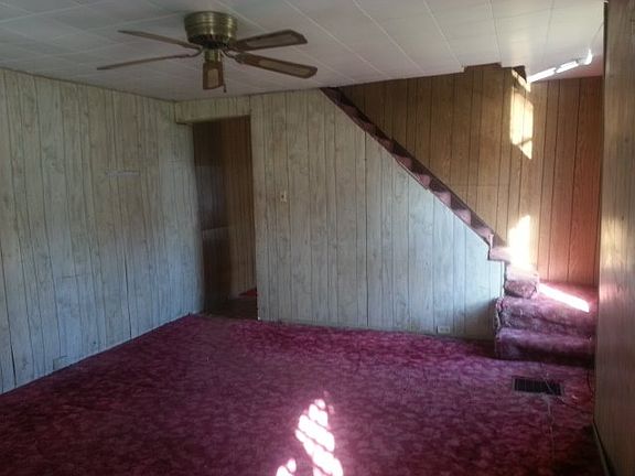 Additional Living Room