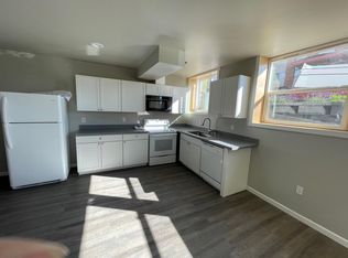 1220 S Holgate St #B8, Seattle, WA 98144