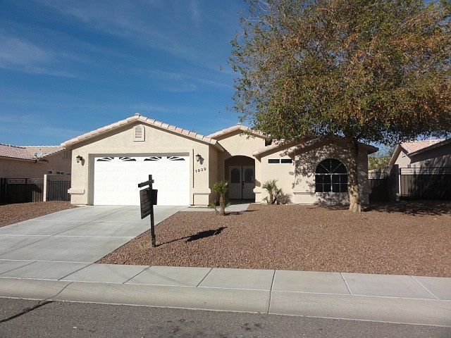 1st image of 1939 E Havasu Lake Dr