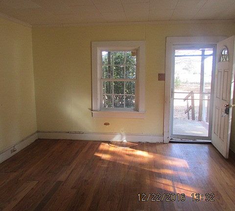 2nd image of 2107 Ninety Six Hwy