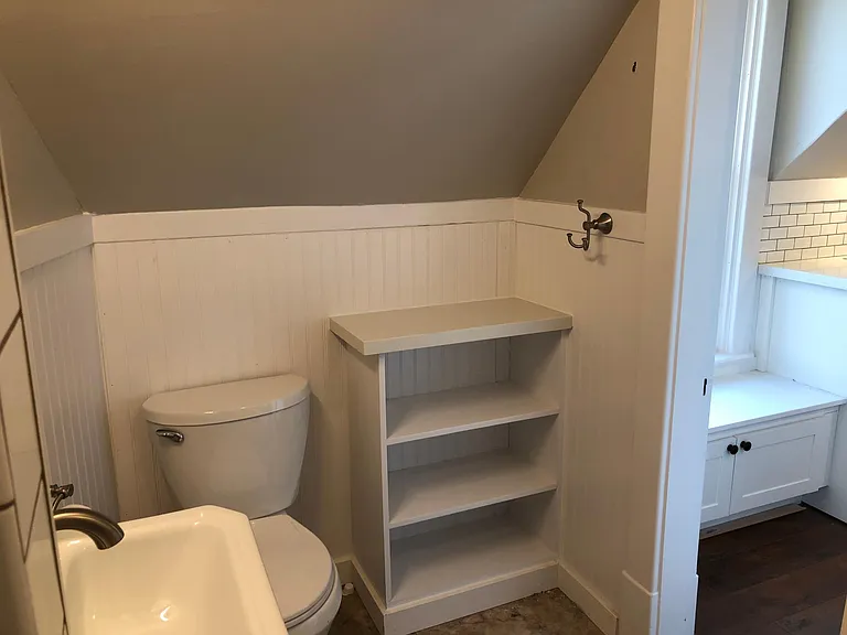 2400 Humboldt St #201 — Photo 12