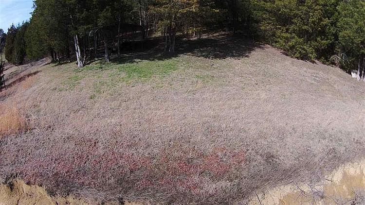 2nd image of 2425 Jim Henry Rd