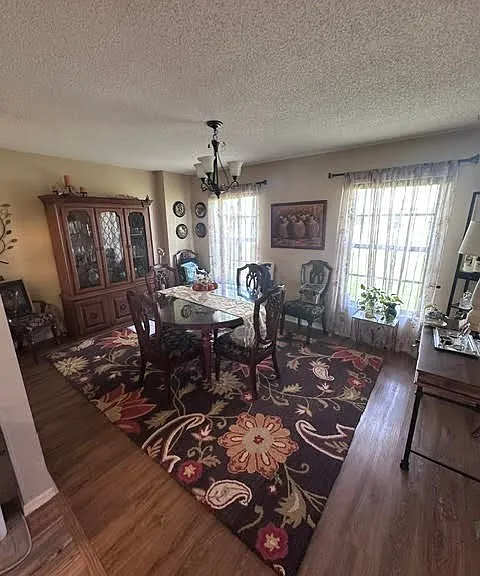 4315 Vantage Cir — Photo 4