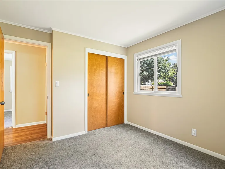 3735 Highcrest Rd — Photo 18