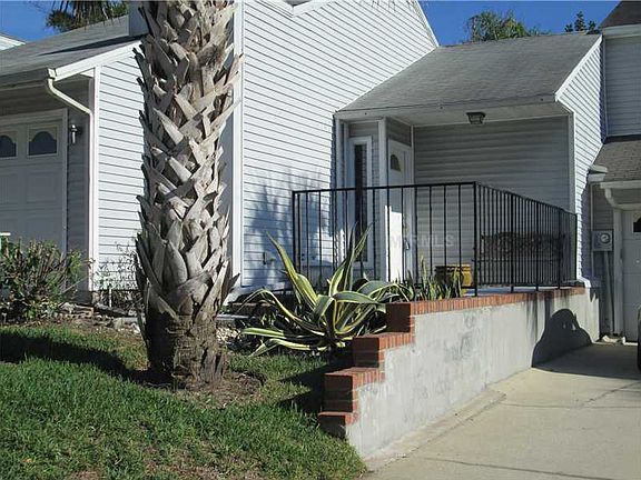 2nd image of 117 Northshore Cir