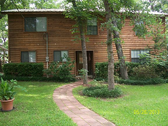 2nd image of 226 Dogwood Ln W